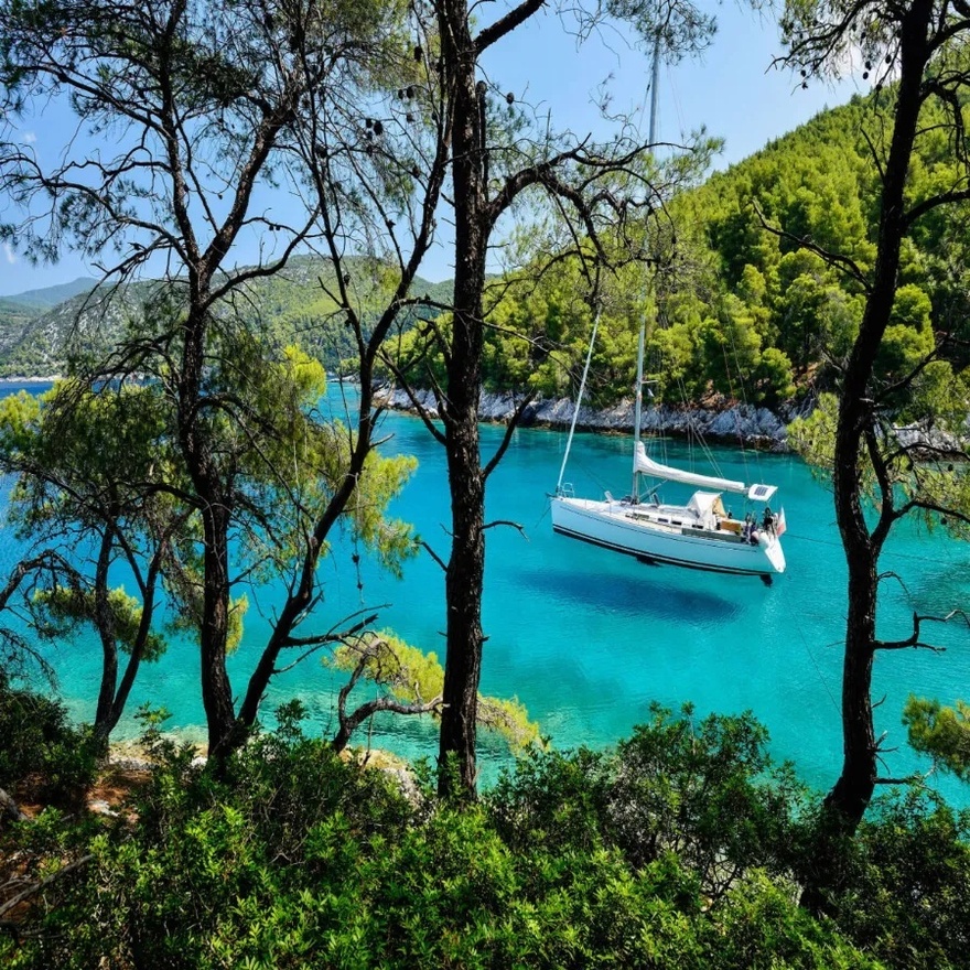 Αυτό είναι το εξωτικό, Ελληνικό νησί που αν διαφημιζόταν θα ανταγωνιζόταν Μύκονο και Σαντορίνη